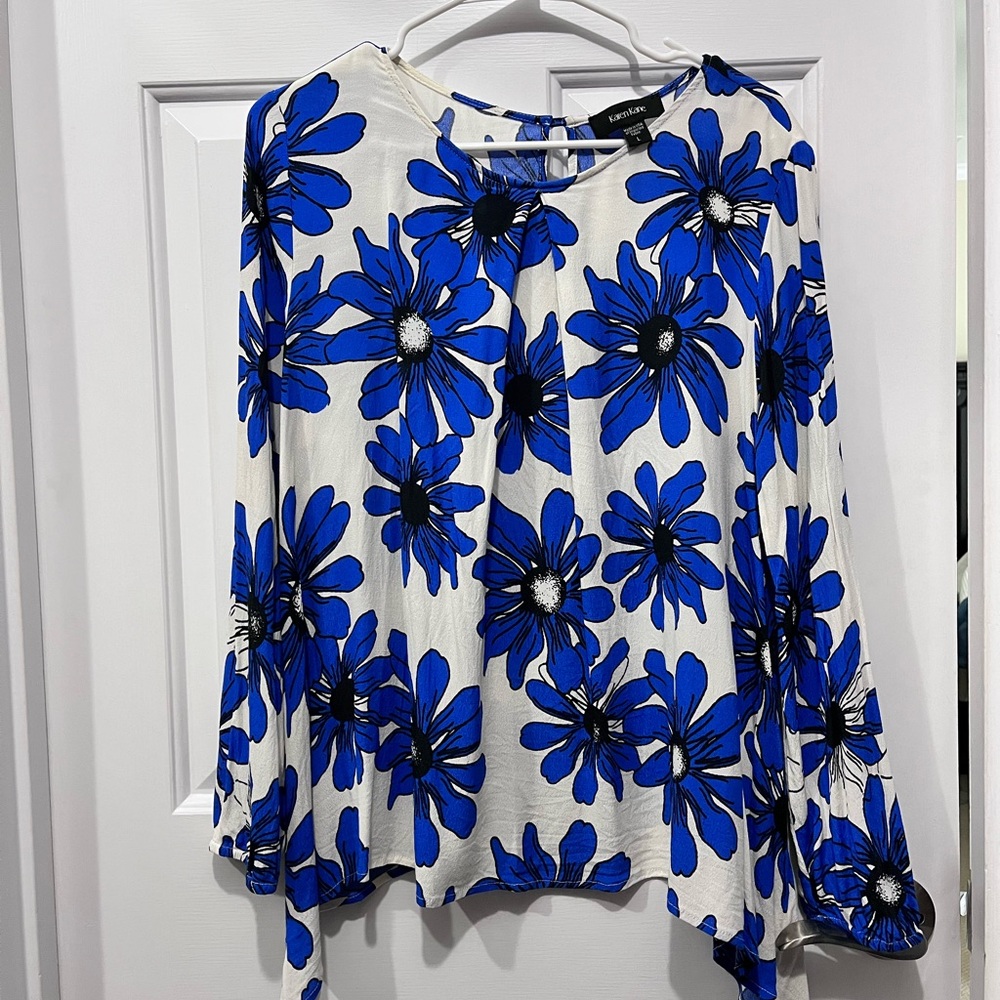 Karen Kane Women's Blue Floral Top